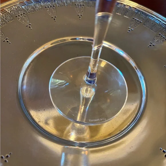 Tiffany & Co. Crystal Clear Champagne Flutes - Picture 2 of 3